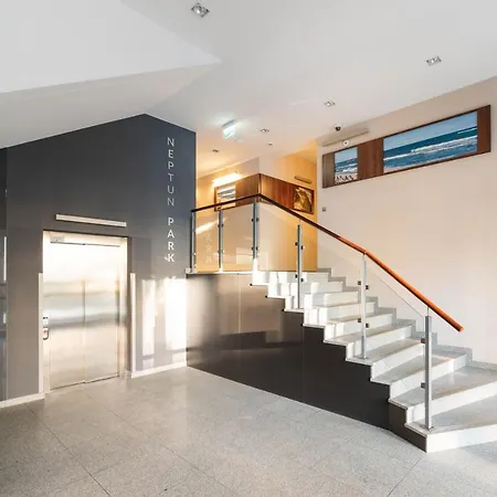 Greenwood With Terrace - Neptun Park By Oneapartments Apartman Gdańsk